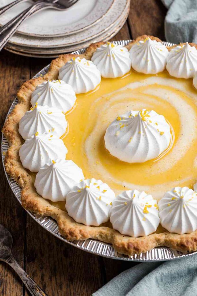 Hutterite Mile-High Lemon Pie Recipe 5 Hutterite Mile-High Lemon Pie Recipe