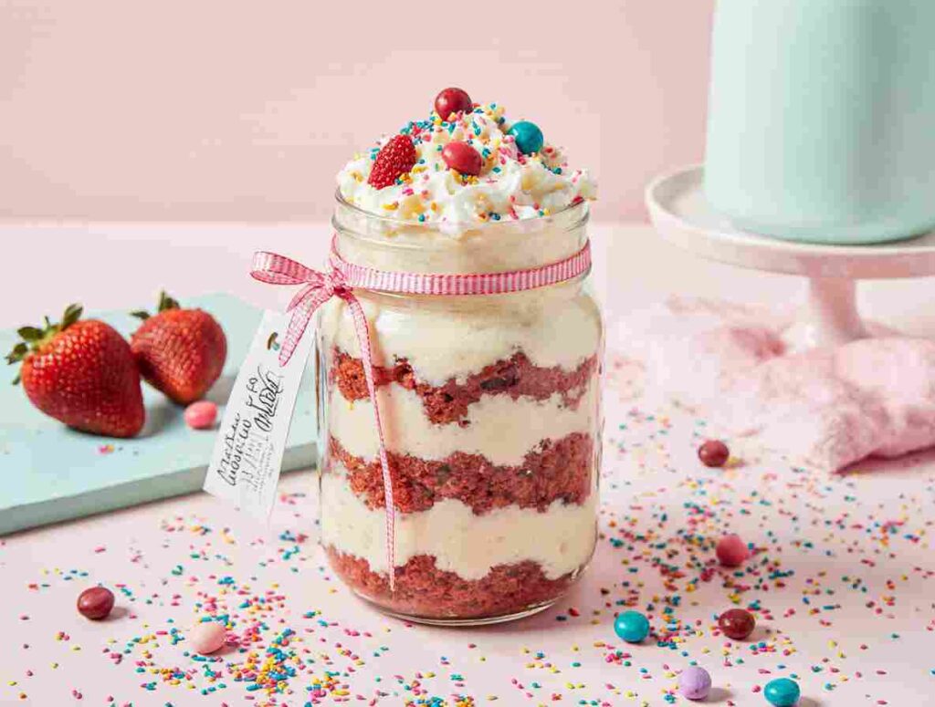 Cake in a Jar Recipe – Easy Birthday Treats & DIY Gift Idea 7 Cake in a Jar Recipe